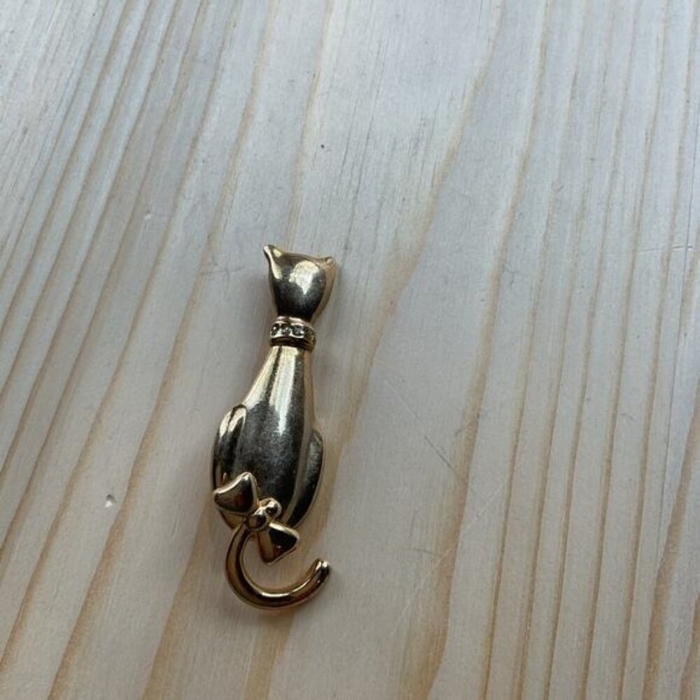AAi Signed Gold Tone Articulated Tailed Cat Brooch Pin